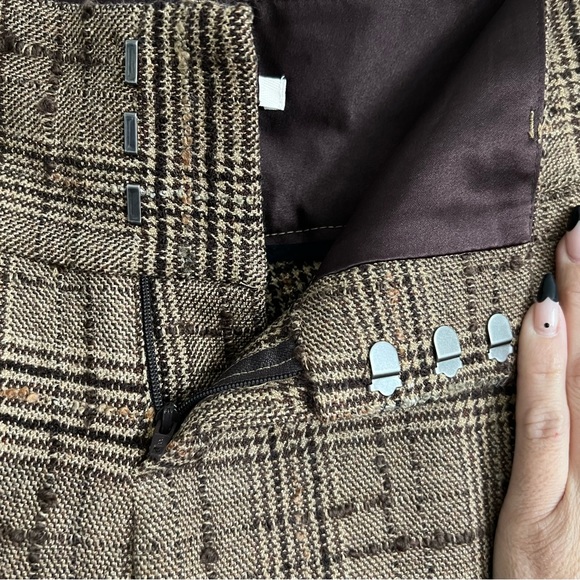 Alice + Olivia Brown Tweed Plaid Flared Leg Pants. Size 0 - Picture 9 of 11
